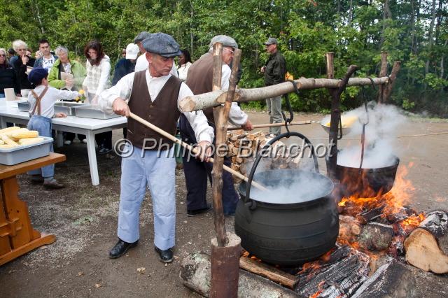 canada nouveau brunswick 12.JPG - Maïs cuit au chaudron, Village historique Acadien, péninsule Acadienne, comté de Gloucester, Nouveau-Brunswick, Canada